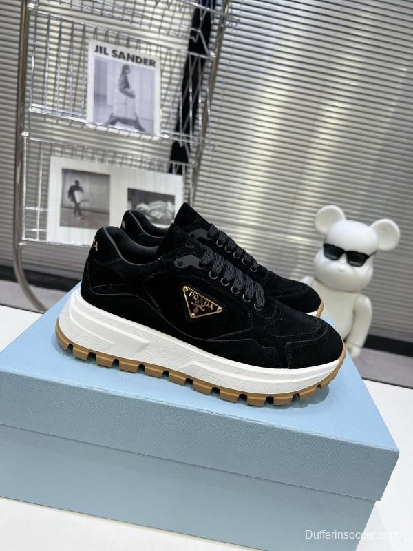 2025 Unisex Prada Black Suede Leather Sneakers KFY00310