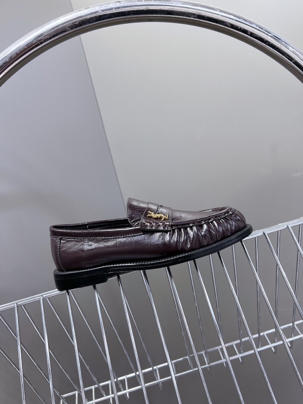 2025 Women Yves Saint Laurent Black Calf Leather Loafers KFY00350