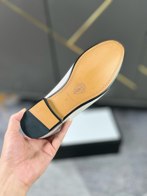 2024 Women Gucci White Suede Leather Loafers