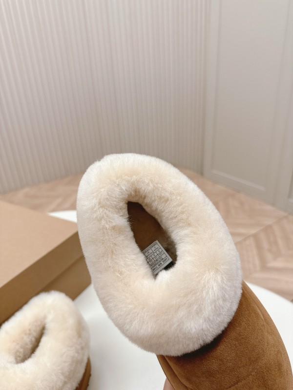 2024 UGG Chestnut Suede Sheepskin Slippers MJ00280