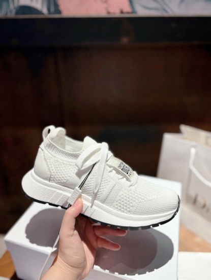 2025 Women Dior White Flyknit Sneakers LY00260
