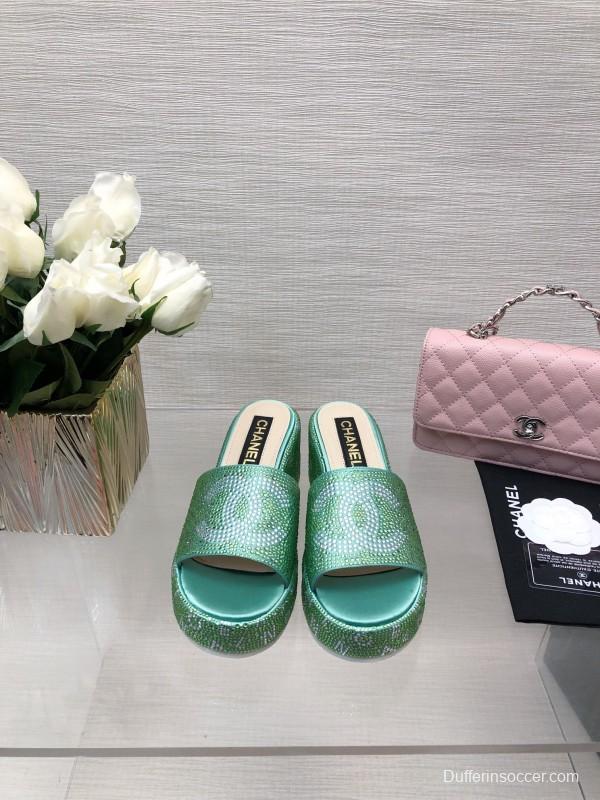 2025 Women Chanel Green Leather Slippers