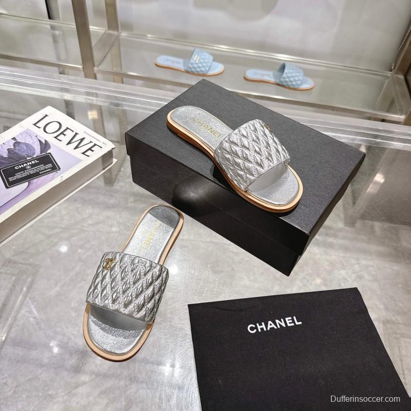 2025 Slippers Chanel Silver Leather Slippers