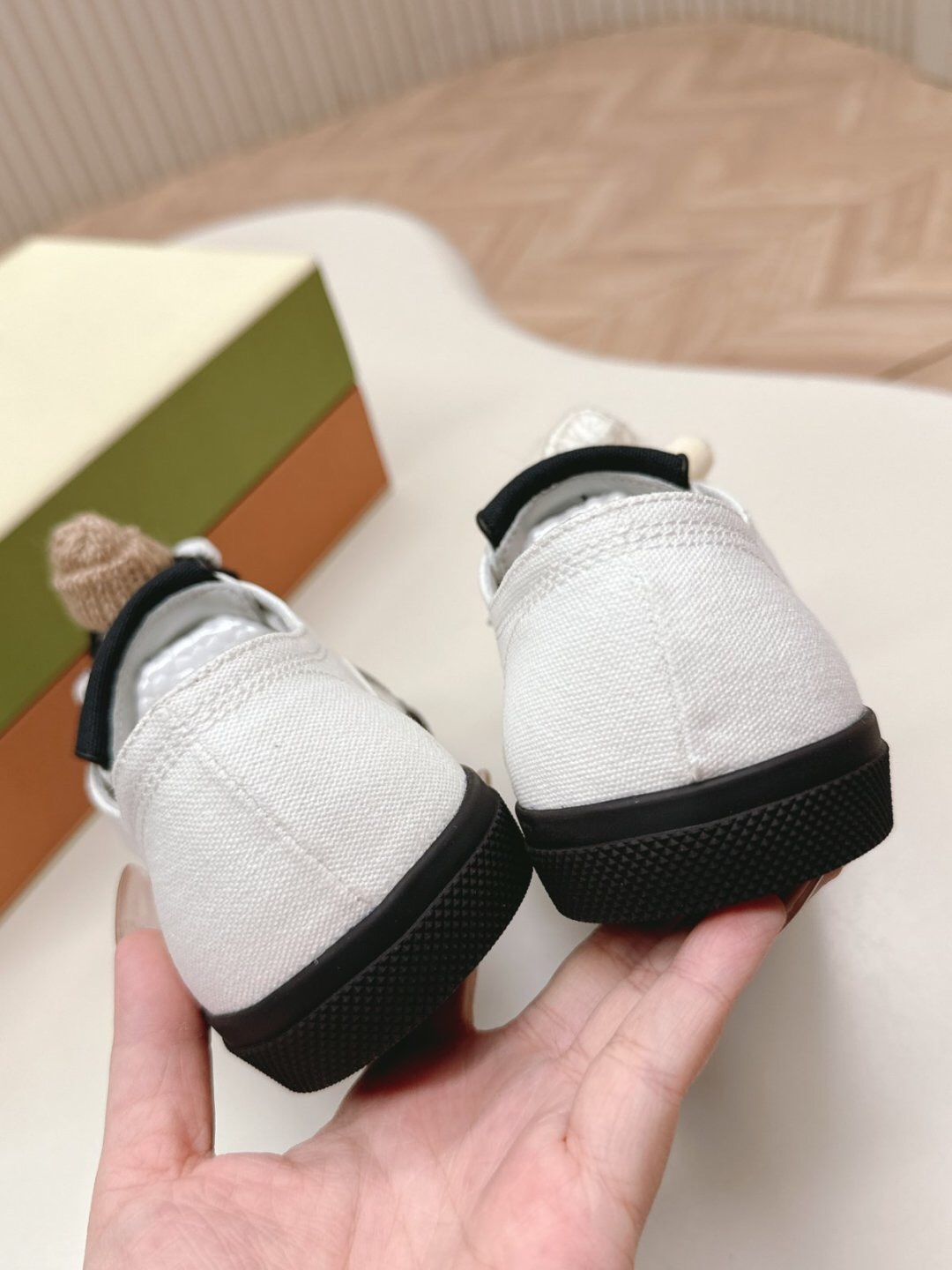2025 Women Marni White Black Leather Casual Sneakers LY00250F