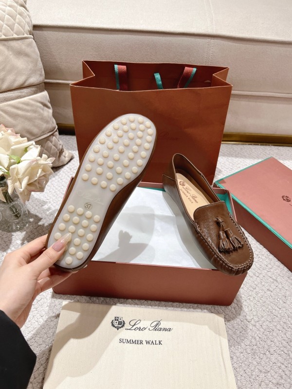2025 Women Le Parmentier Brown Leather Loafer Tassel LY00291