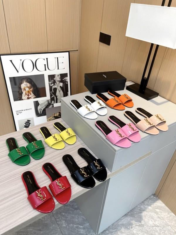 2025 Women Yves Saint Laurent Black Patent Leather Slide Sandals