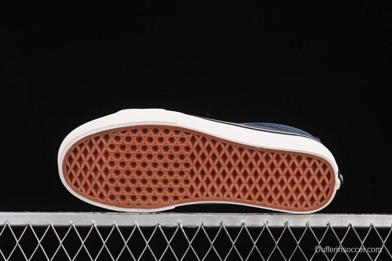 Vans Sk8-Low Skate Shoes with Slip-Resistant Sole - VN0A4UUK76T