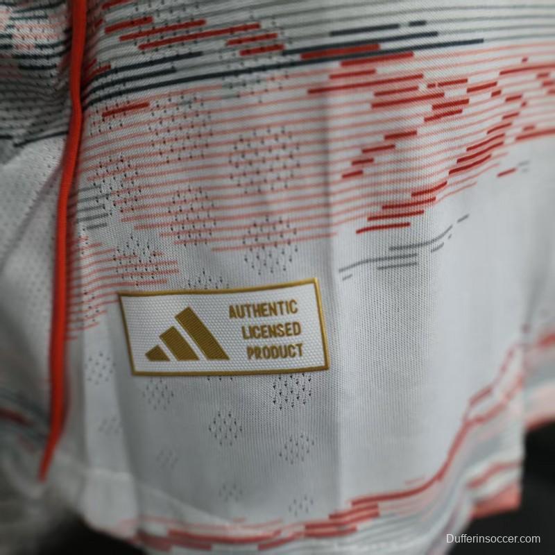 Player Version 25/26 Bayern Munich Away Long Sleeve Jersey