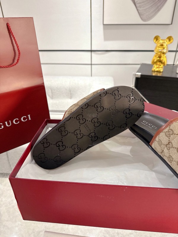 2025 Unisex Gucci Beige Brown Canvas Leather Slippers GG Embossed AS00240