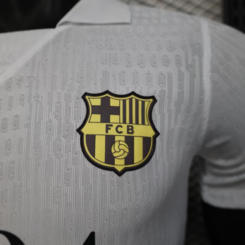 Player Version 25/26 FC Barcelona White Jersey With 304 Sponsor