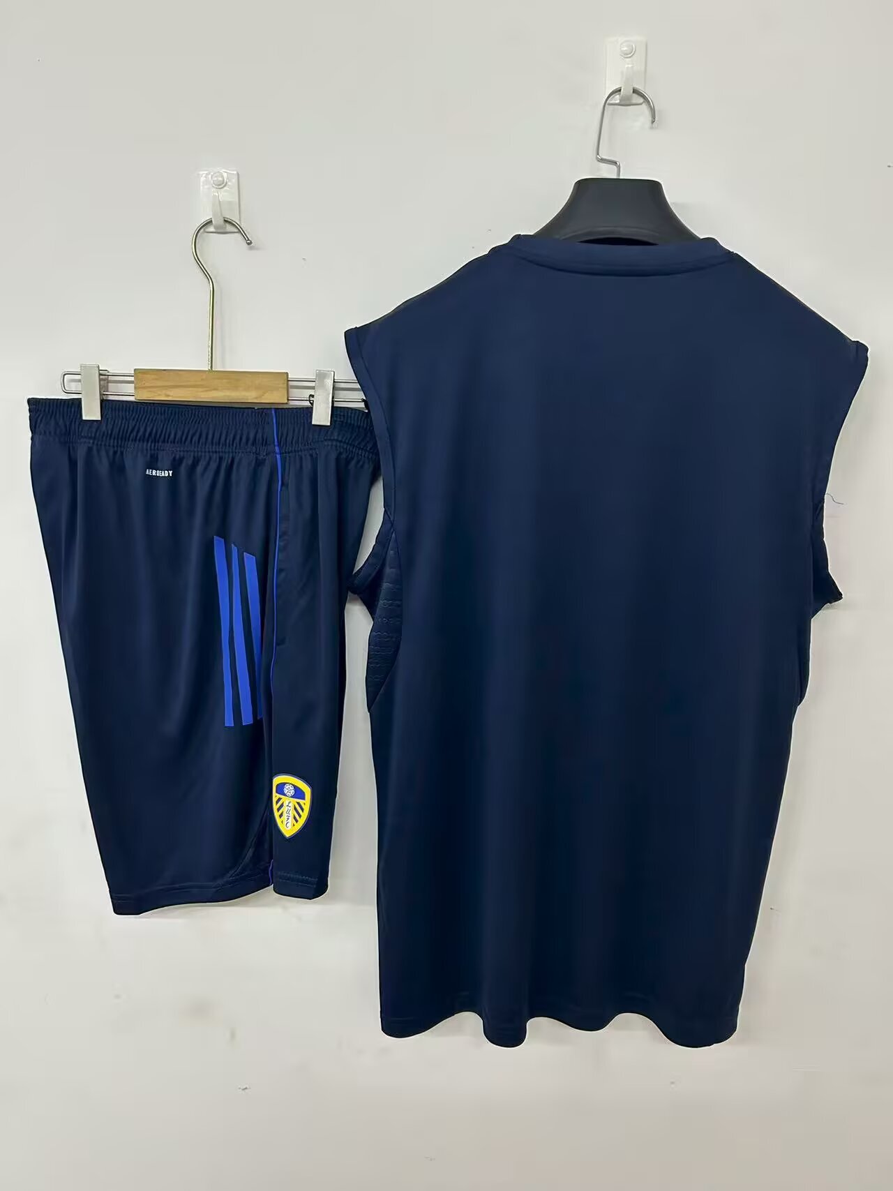 25/26 Leeds United Vest Jersey Royal Blue+ Shorts