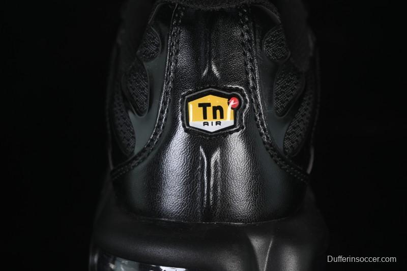 Nike Air Max Plus Retro Running Shoes with Air Cushion Technology - 604133-050