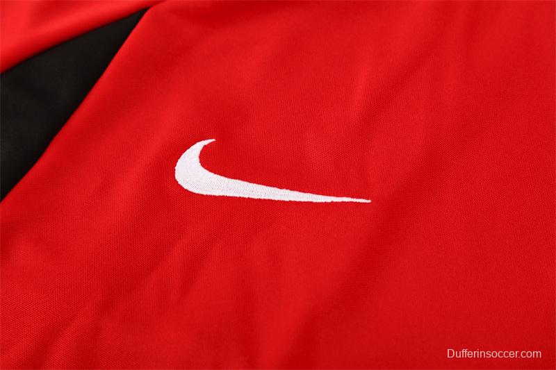 Retro 02/03 Manchester United Red Half Zipper Jacket