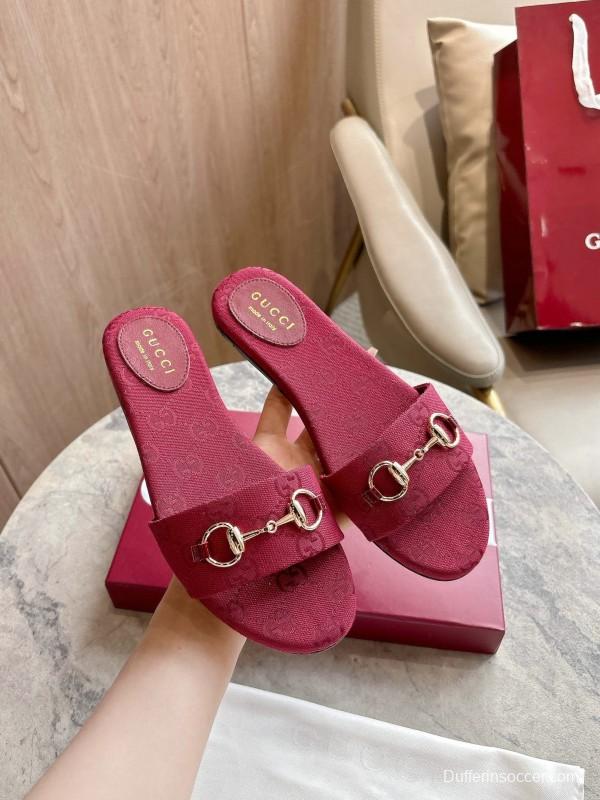 Gucci 2025/SS Leather Mule Sandals with Light Gold Horsebit Detail - LY00280