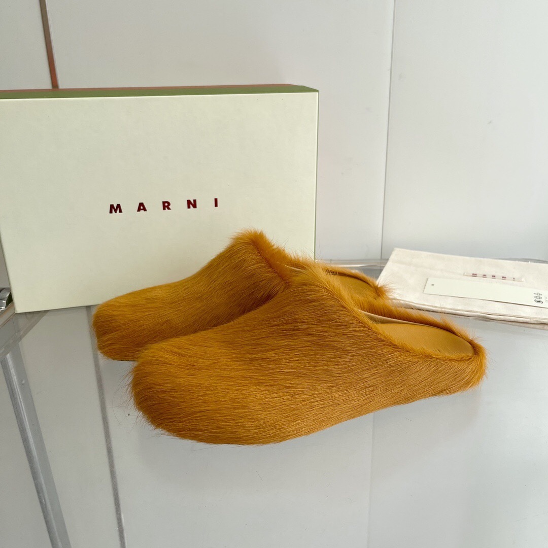 Marni 2025/SS Mule Shoes with Pony Hair - LY00