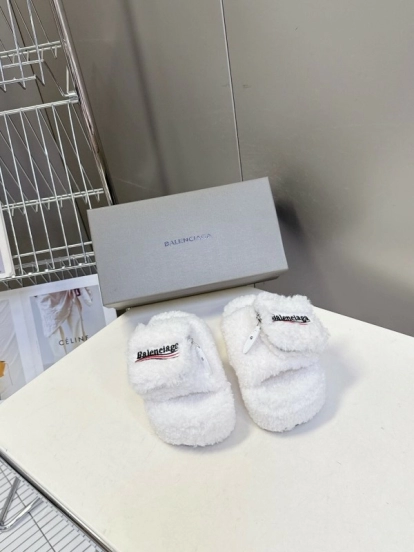 Balenciaga 2025 SS Couple Edition Coca-Cola Fur Slides - KFY00230