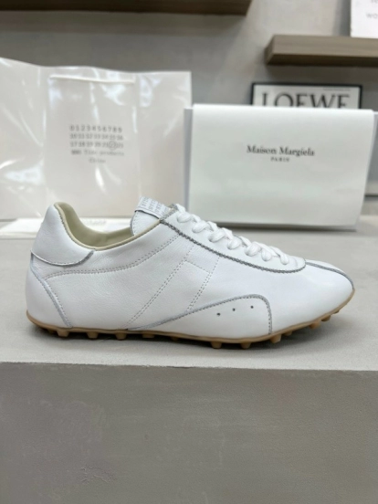 Maison Margiela Couple Sports Casual Shoes - AS00240