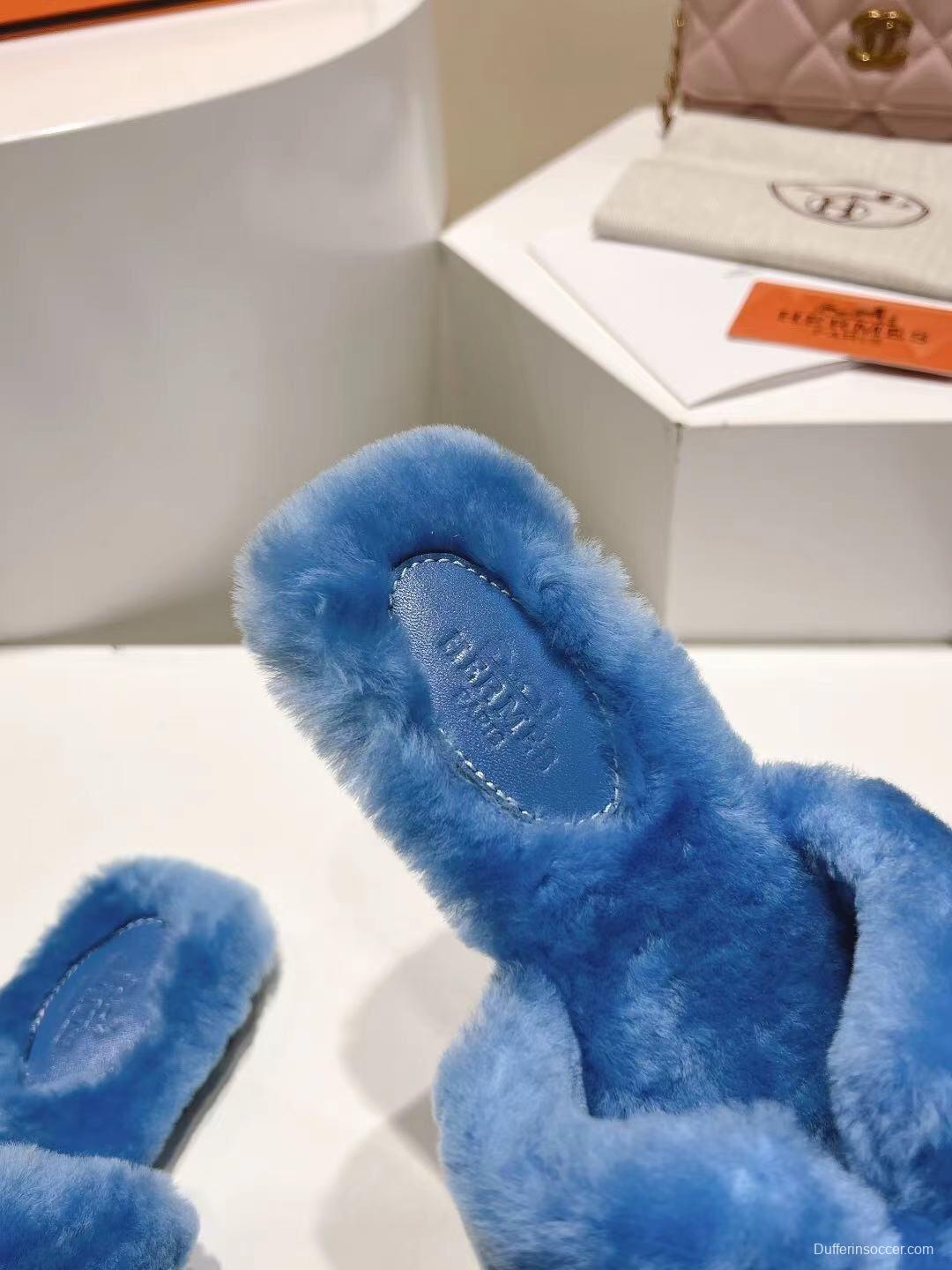 Hermès 2025 SS Love Fur Slippers Flat Sole Autumn Winter Edition - LY00240
