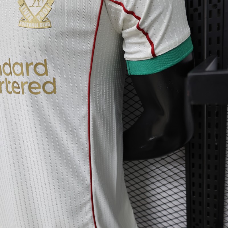 Player Version 26/27 Liverpool FC Off-White with Gold Crest  Special Edition Away Jersey