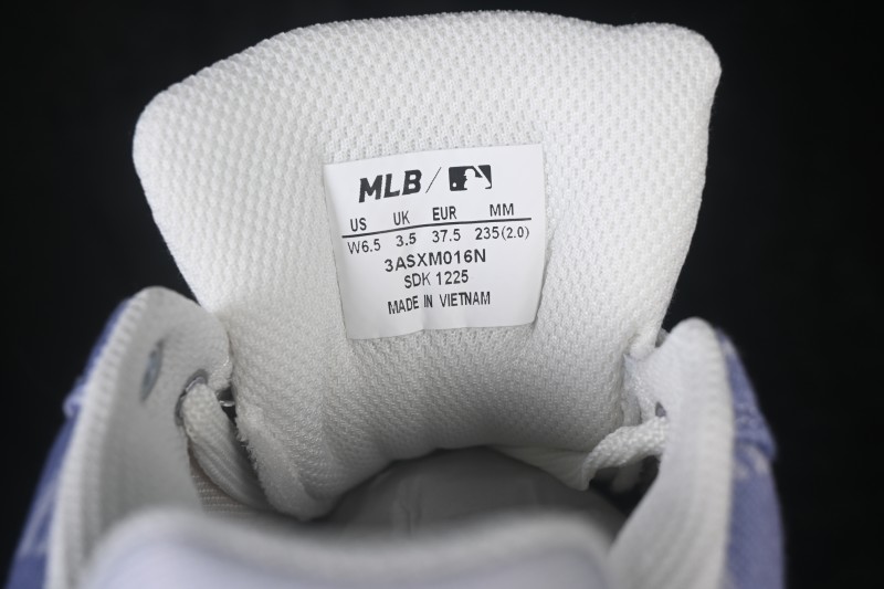 MLB Chunky Curve Liner New York Yankees Thick Sole Casual Running Shoes - 3ASXM016N50LDS