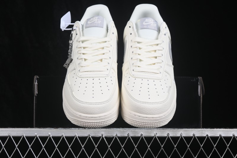 Nike Air Force 1 '07 Low Basketball Sneakers with Full-Length Air Cushion - DN9688-110