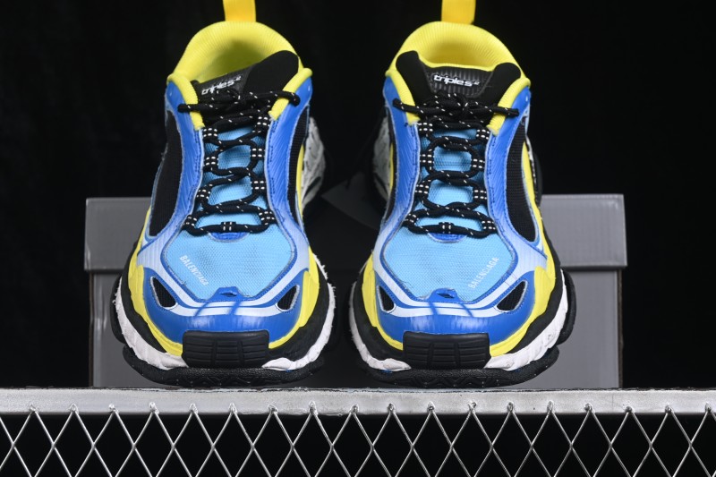 Balenciaga Triple S 2 Gradient Mesh Running Shoes with Chunky Sole - WTRS24497