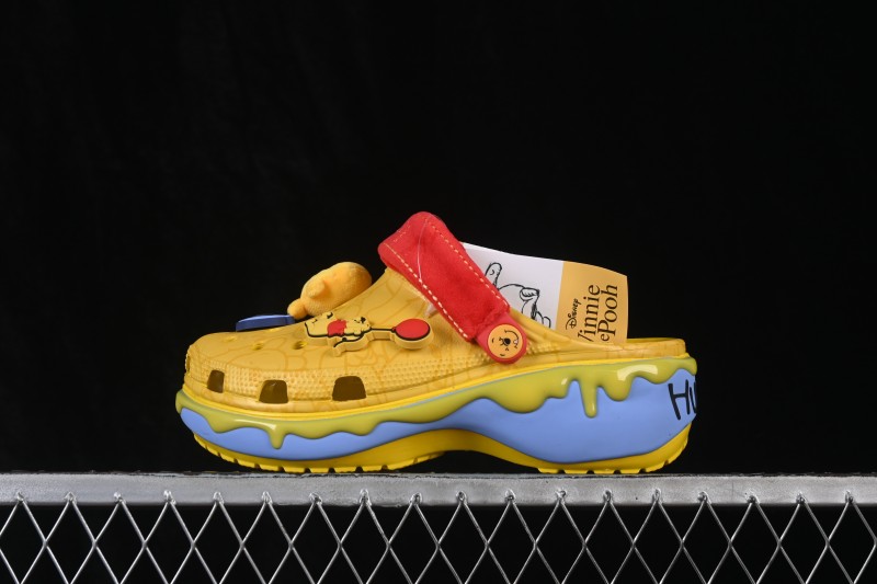 Crocs Disney Winnie the Pooh Platform Clog with Cushioned Footbed - Cloud