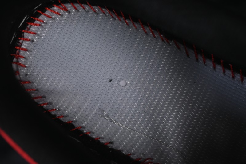 Nike Air Force 1 '07 Low Men's Basketball Shoes with Metallic Gold and Red Flame Design - NH0601-528