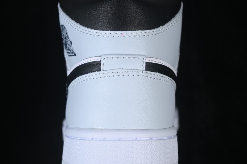 Nike Air Jordan 1 Mid Retro Basketball Casual Shoes with Classic Color Blocking - DQ8426-002