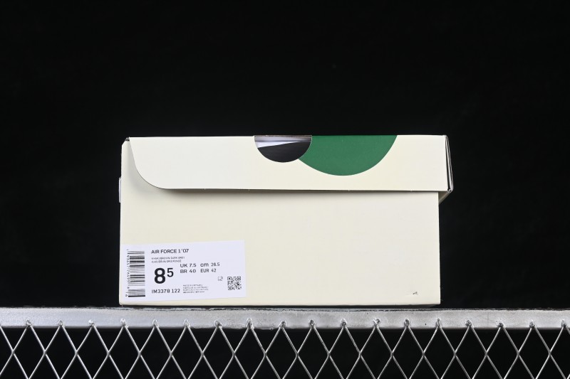 Nike Air Force 1 '07 Low Casual Sneakers with Color Blocking Design - IM3378-122