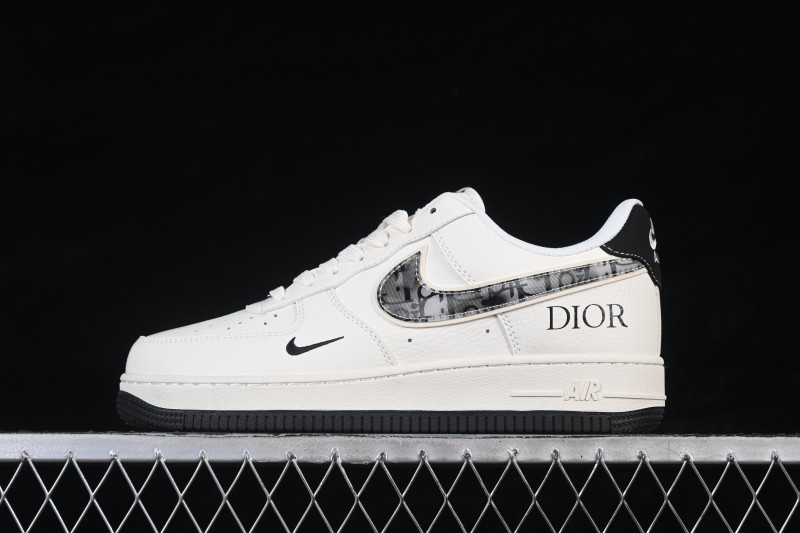 Nike Air Force 1 '07 Low Basketball Shoes with Classic Leather Upper - MM3399-811