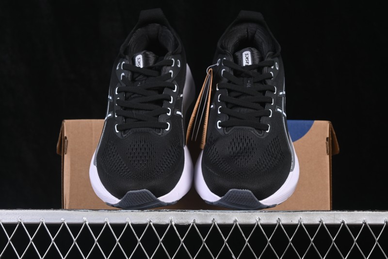 ASICS Gel-Kayano 31 Running Shoes with Breathable Mesh and Advanced Cushioning - 1011B867-002