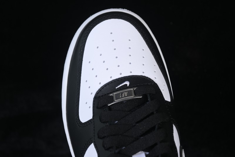 Nike Air Force 1 '07 Low Casual Skateboarding Shoes with Classic Cushioning - DX0788-001