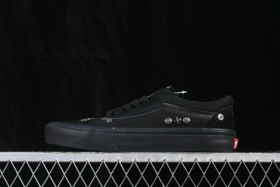 Vans Old Skool 36 Low Top Skate Shoes - VN000D56B8C