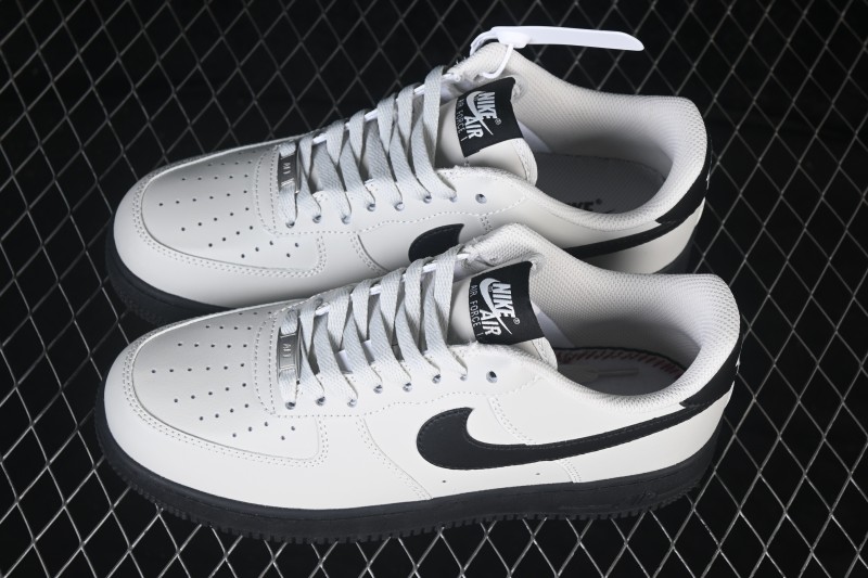 Nike Air Force 1'07 Low Casual Skateboarding Shoes - FJ4146-005